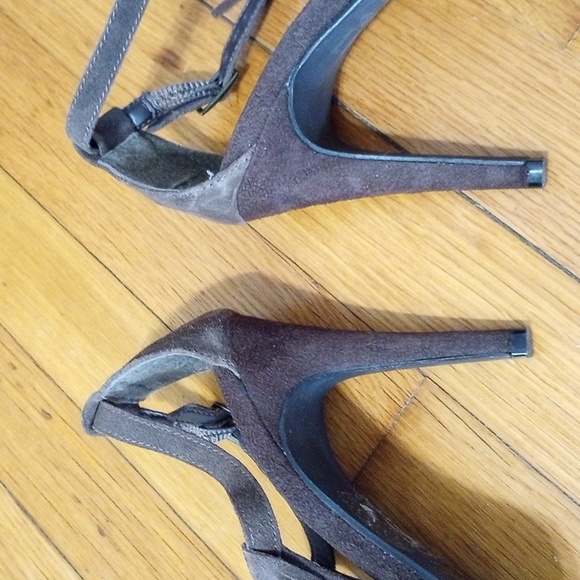 Fringe Heels - Picture 8 of 10